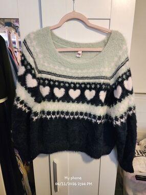Victoria's Secret Mint, Black and White Heart Crewneck Sweater